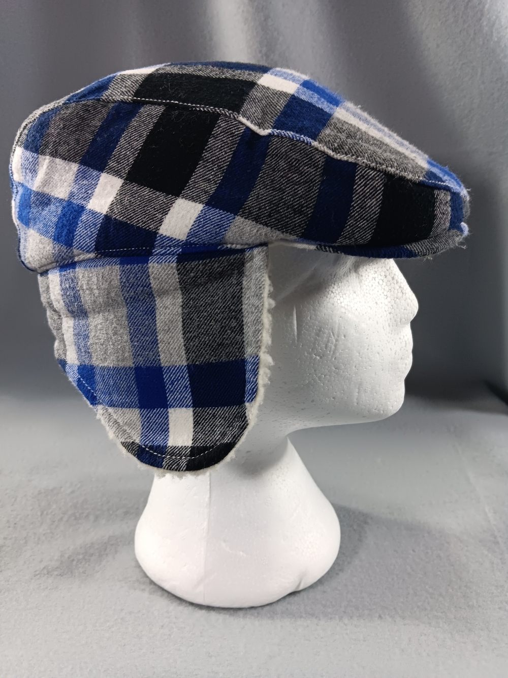 NWT GYMBOREE Reindeer Lodge Blue Plaid Flap Hat Size 5-7 Faux Sherpa Lined Coxy